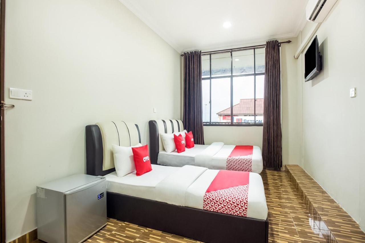 Oyo 89712 Grand Inn Семпорна Номер фото