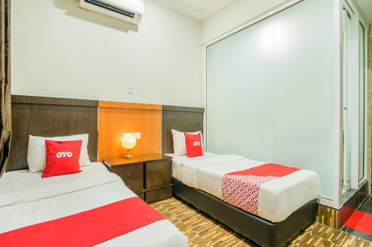 Oyo 89712 Grand Inn Семпорна Экстерьер фото